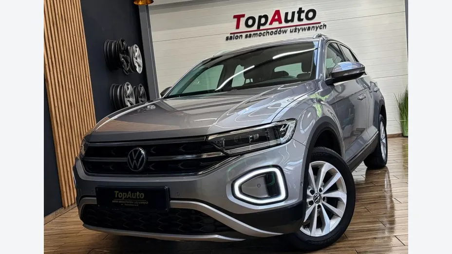 VOLKSWAGEN T-ROC -