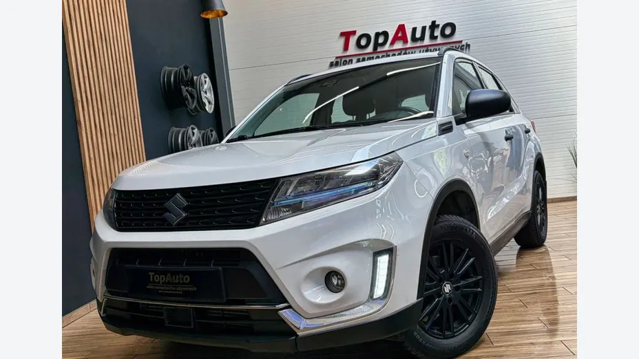 SUZUKI Vitara -