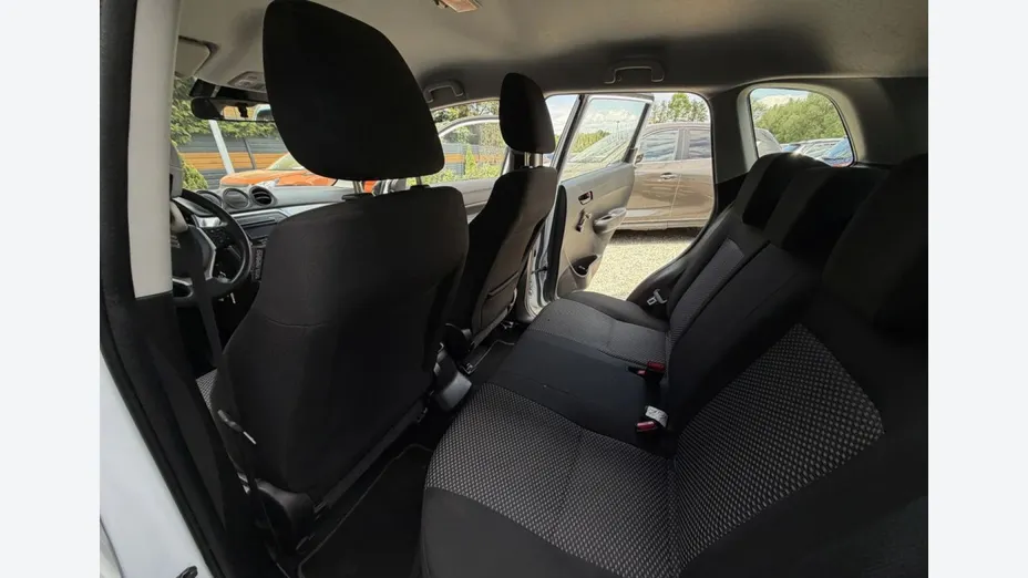 SUZUKI Vitara -