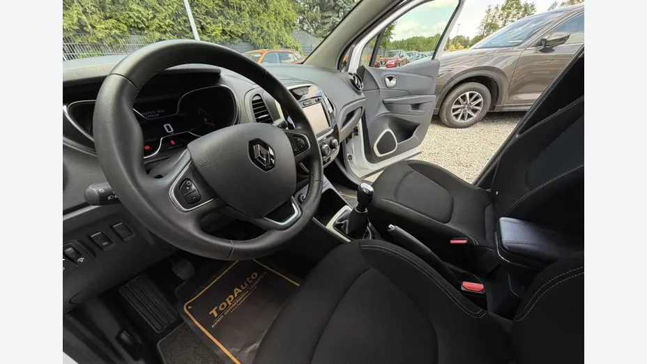 RENAULT Captur -