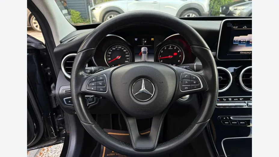 MERCEDES-BENZ C Klasa -