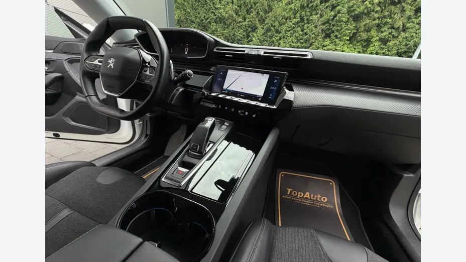 PEUGEOT 508 -
