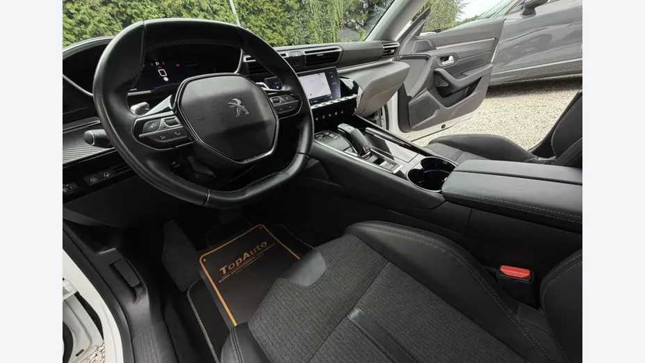 PEUGEOT 508 -