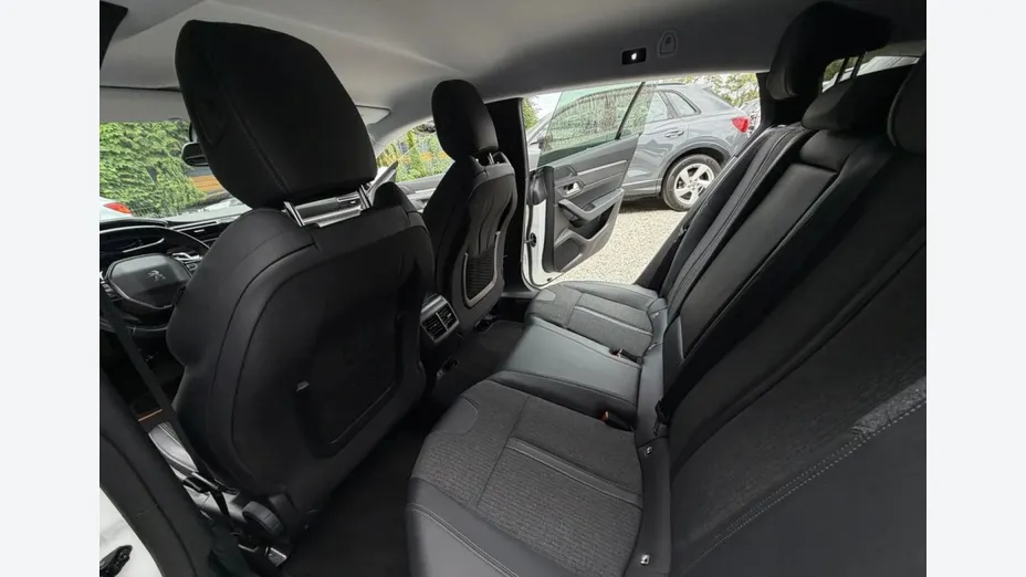 PEUGEOT 508 -