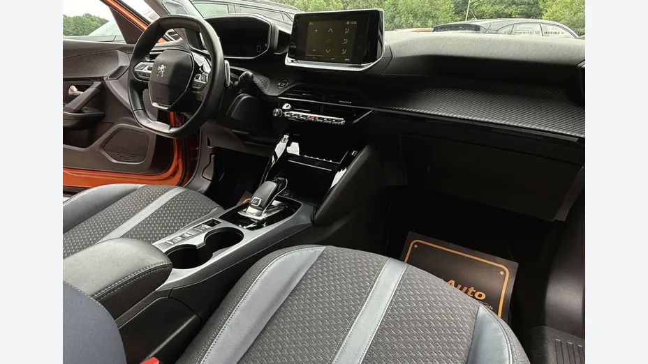 PEUGEOT 2008 -