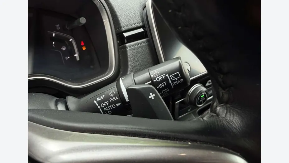 HONDA CR-V -