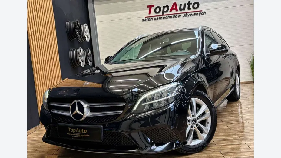 MERCEDES-BENZ C Klasa -