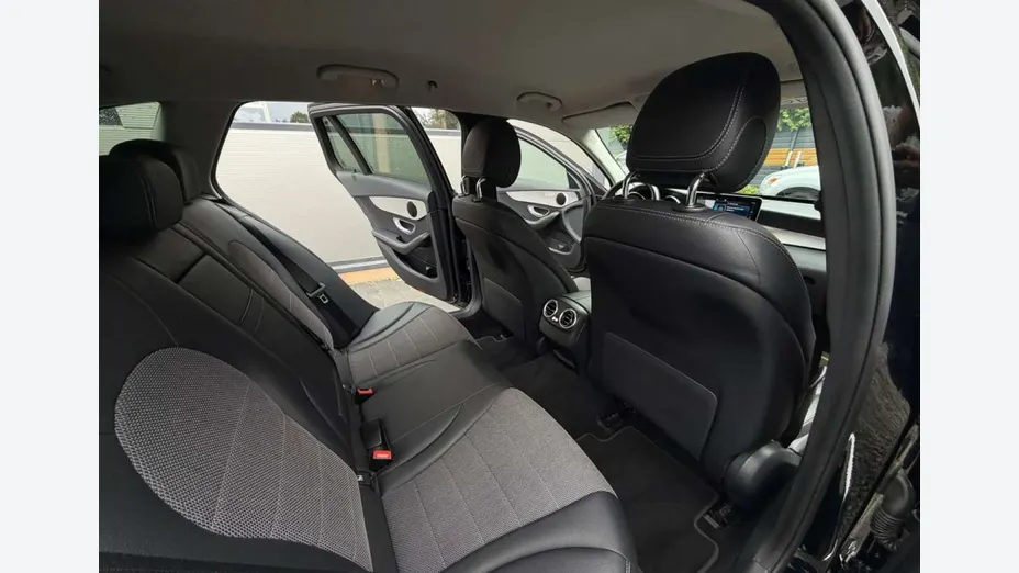 MERCEDES-BENZ C Klasa -