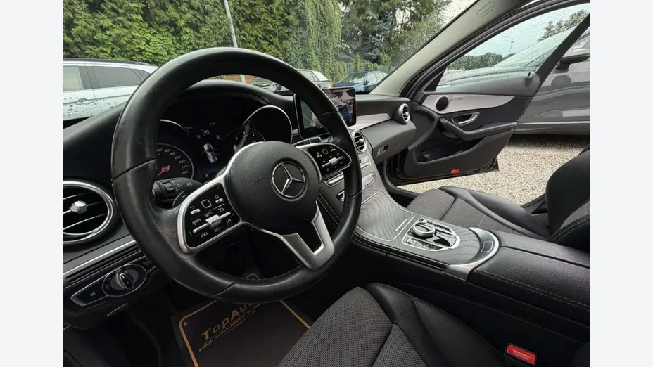 MERCEDES-BENZ C Klasa -