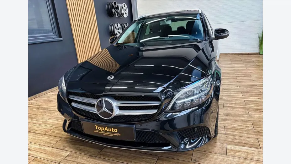 MERCEDES-BENZ C Klasa -