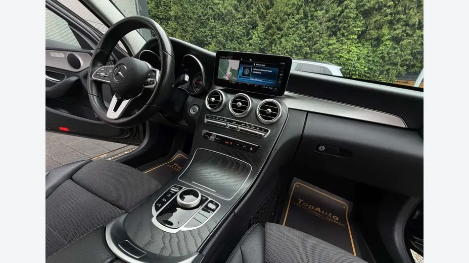 MERCEDES-BENZ C Klasa -