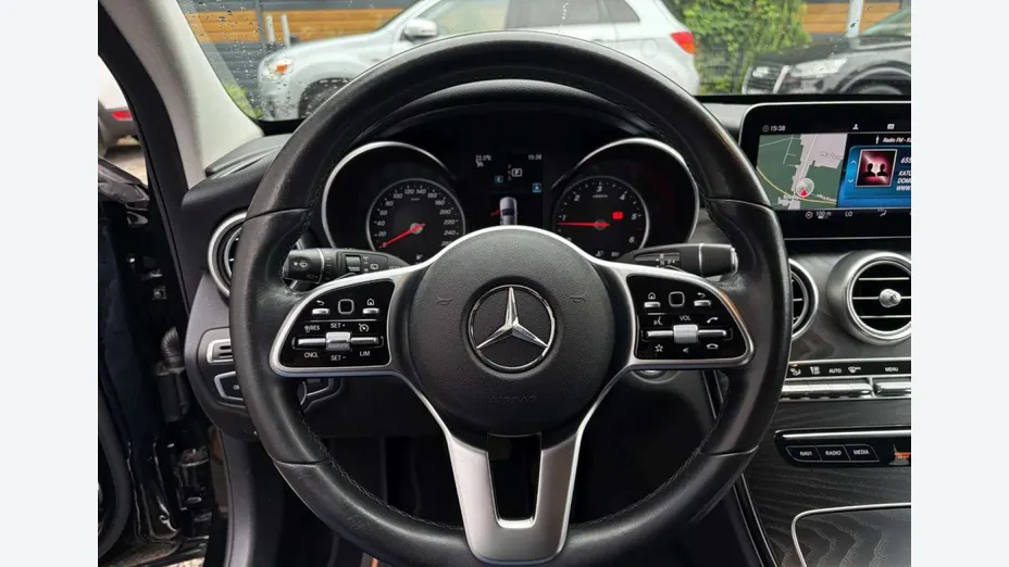 MERCEDES-BENZ C Klasa -