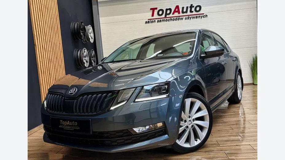 SKODA Octavia -