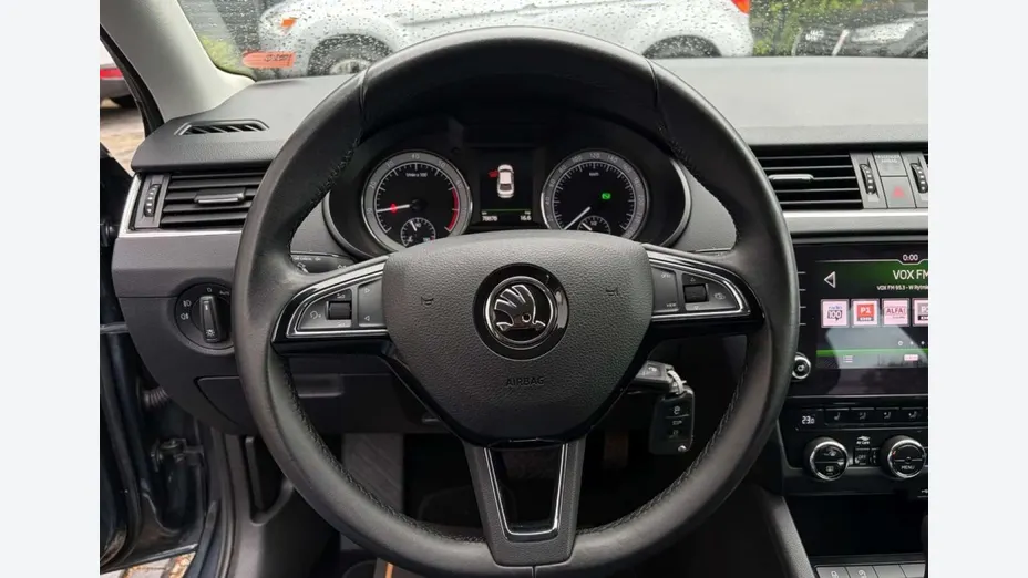SKODA Octavia -
