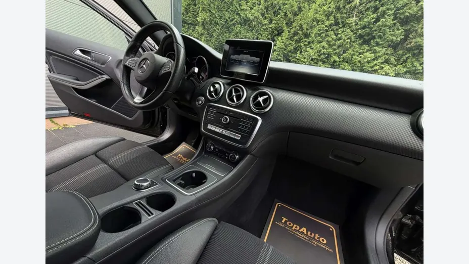 MERCEDES-BENZ A Klasa -