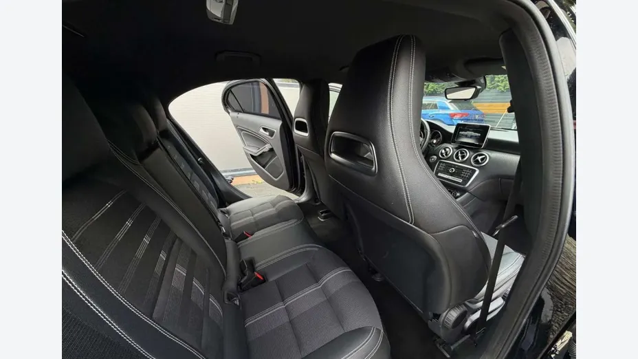 MERCEDES-BENZ A Klasa -