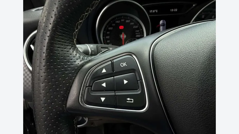 MERCEDES-BENZ A Klasa -
