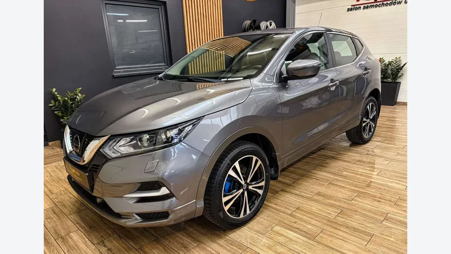 NISSAN Qashqai -