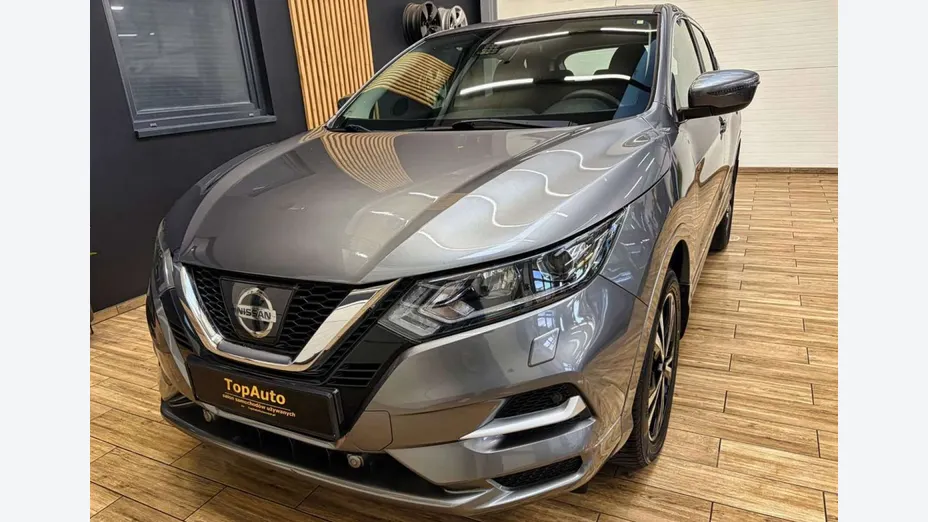 NISSAN Qashqai -