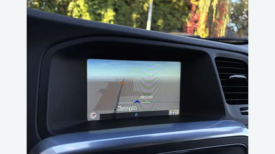 VOLVO V60 -