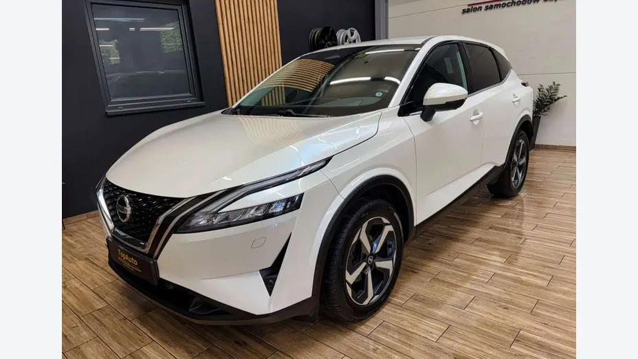 NISSAN Qashqai -