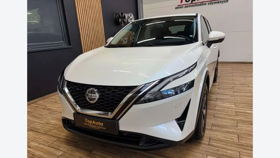 NISSAN Qashqai -