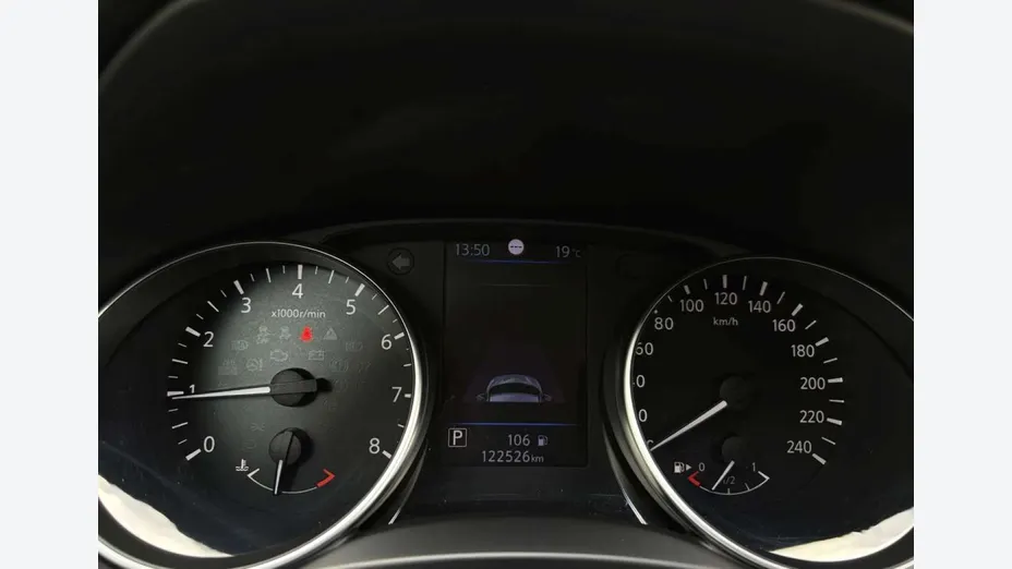 NISSAN Qashqai -