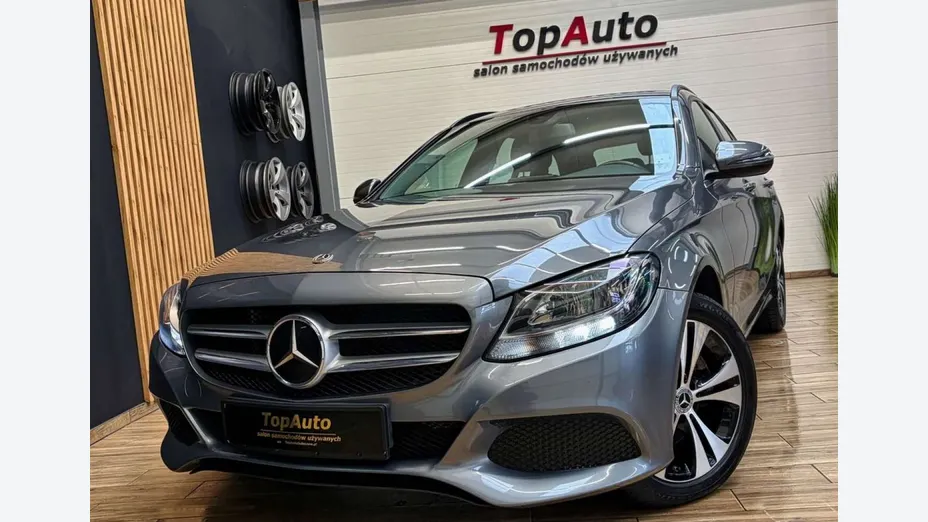 MERCEDES-BENZ C Klasa -