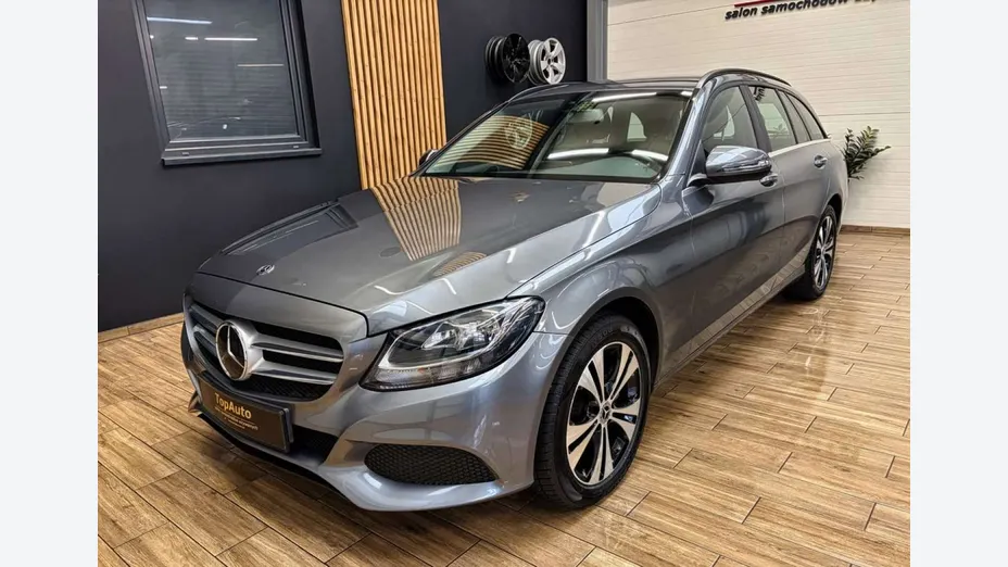 MERCEDES-BENZ C Klasa -