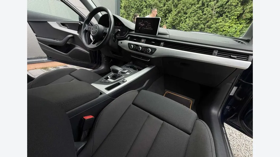 AUDI A4 Avant -