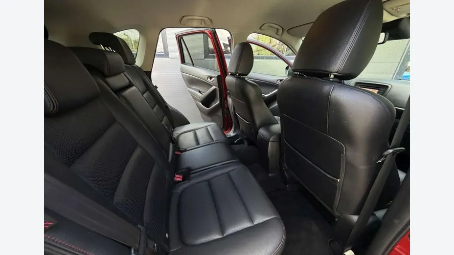 MAZDA CX-50 -