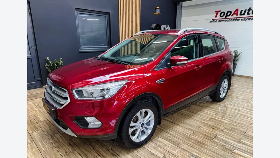 FORD Kuga -
