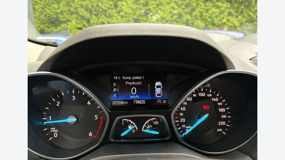 FORD Kuga -