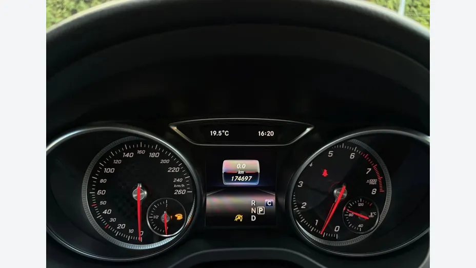MERCEDES-BENZ A Klasa -
