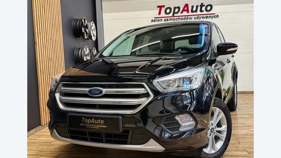 FORD Kuga -