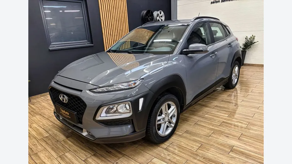 HYUNDAI Kona -
