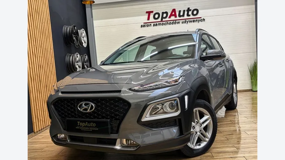 HYUNDAI Kona -
