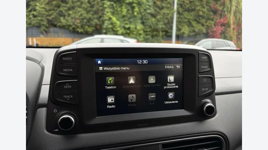 HYUNDAI Kona -
