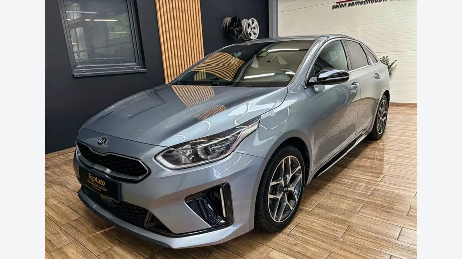 KIA ProCeed -