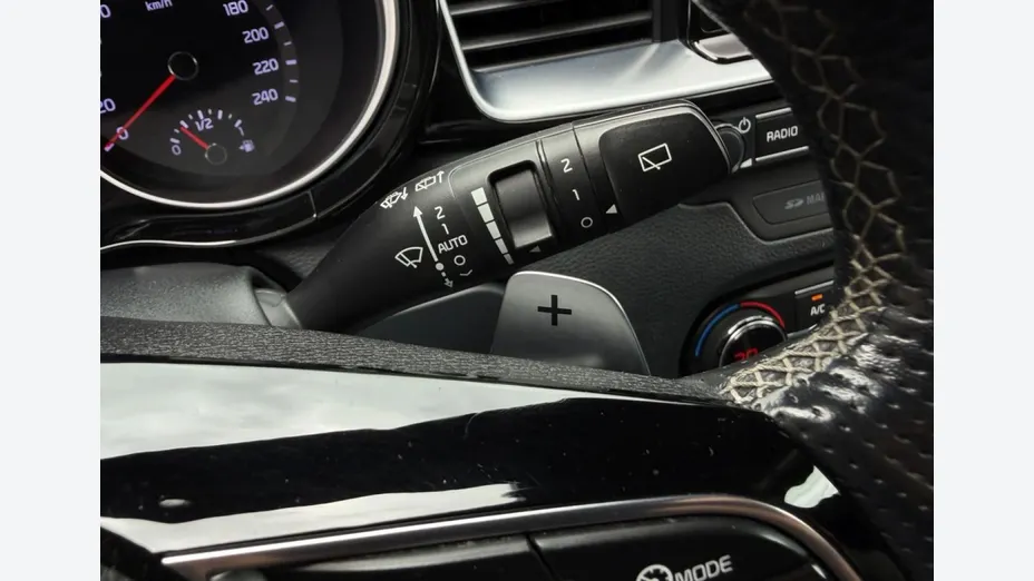 KIA ProCeed -