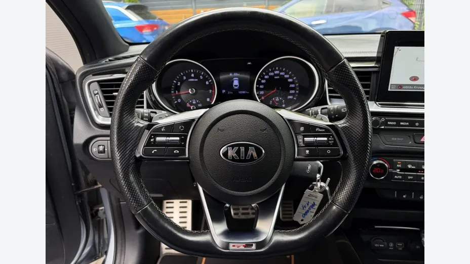 KIA ProCeed -