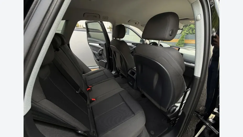AUDI Q5 -