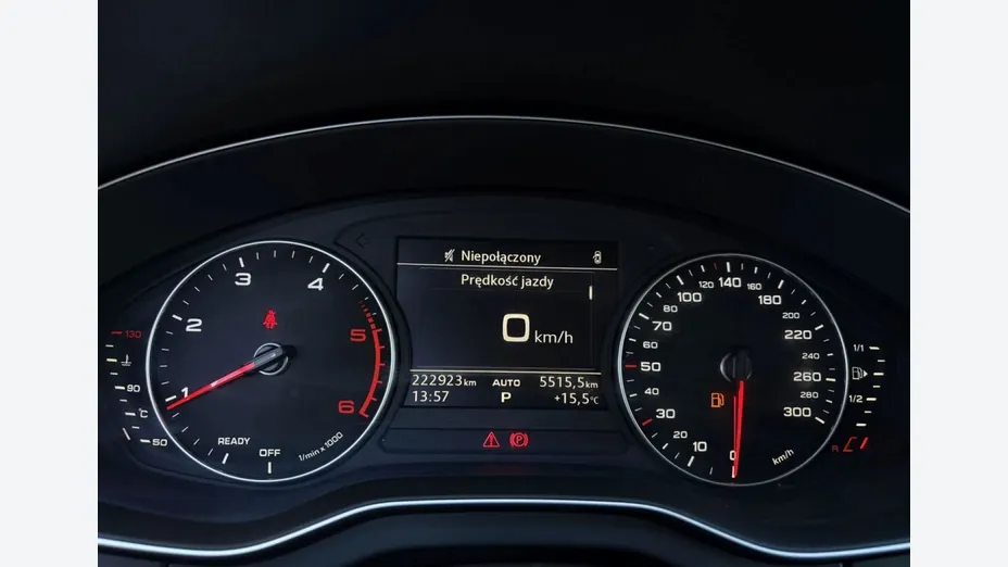 AUDI Q5 -
