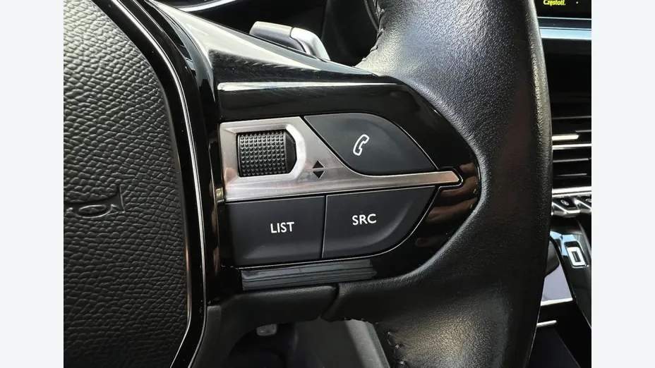 PEUGEOT 2008 -