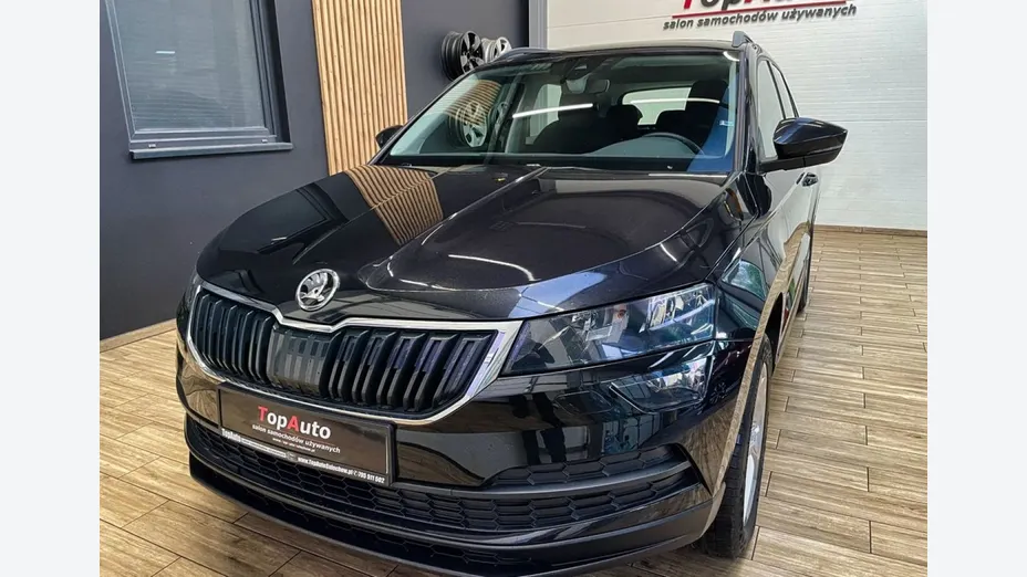 SKODA Karoq -