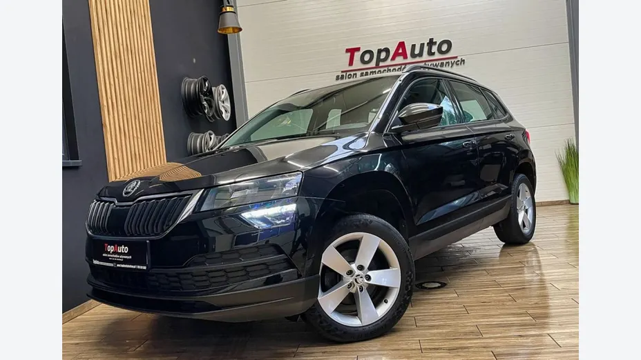 SKODA Karoq -