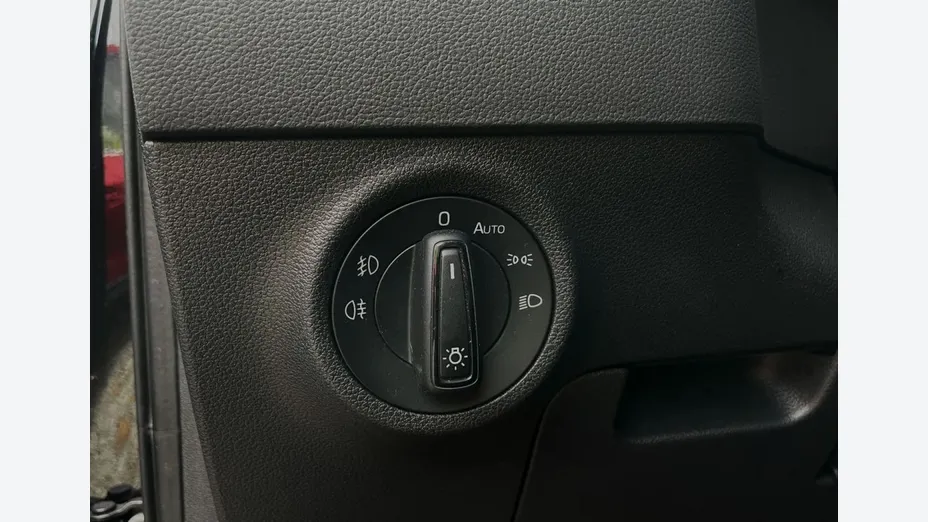 SKODA Karoq -