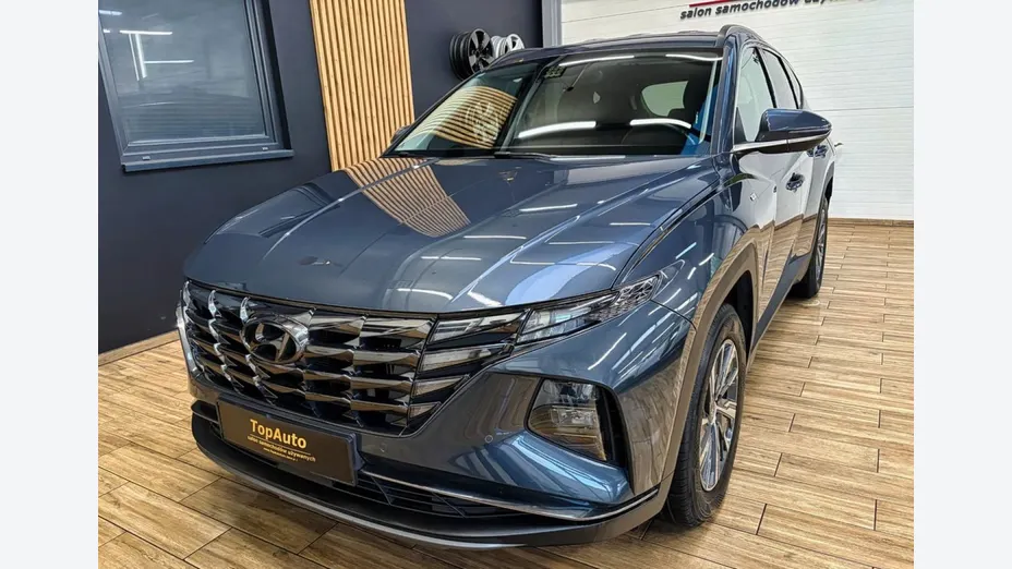 HYUNDAI Tucson -