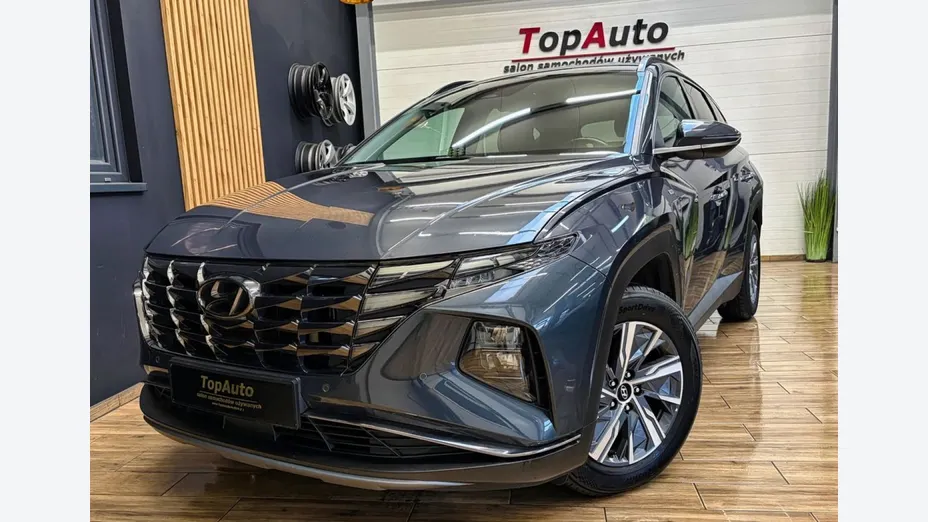HYUNDAI Tucson -