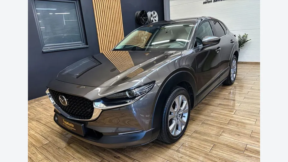 MAZDA CX-30 -